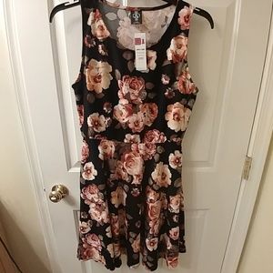 NWT Agnes & Dora XL Fisher Dress